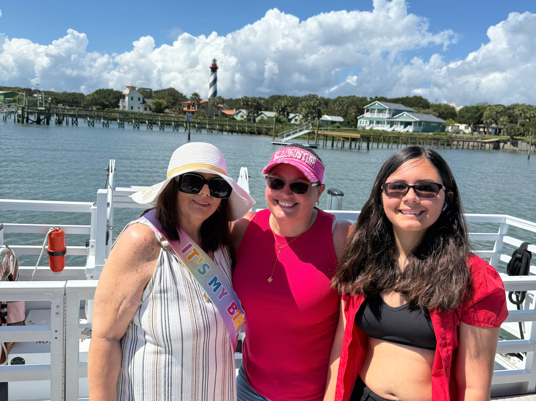 Red Boat Water Tours-圣奥古斯丁必去景点