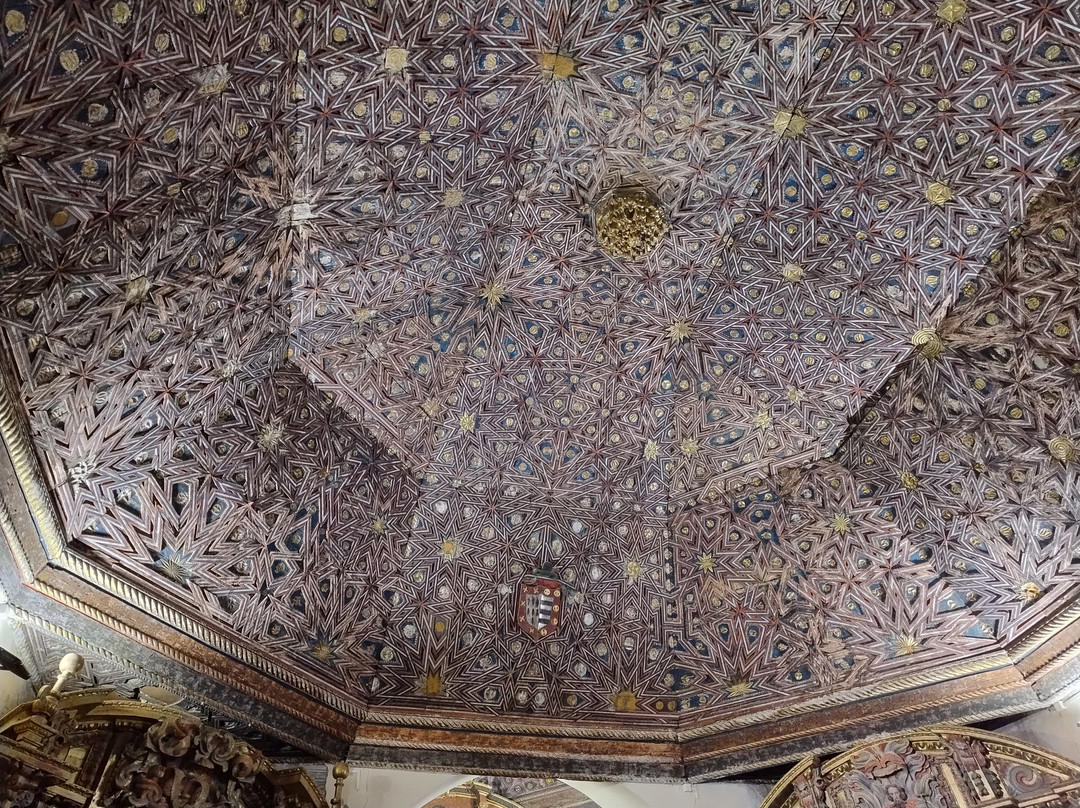 Iglesia de Santa Colomba-Santa Colomba de la Vega必去景点