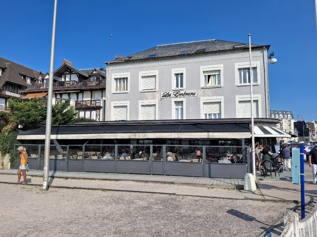 Hôtel Les Embruns主图