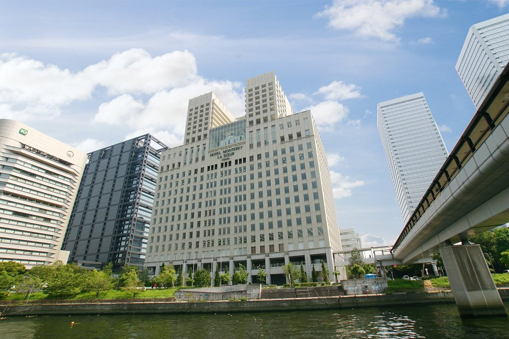 蒙特利姐妹酒店