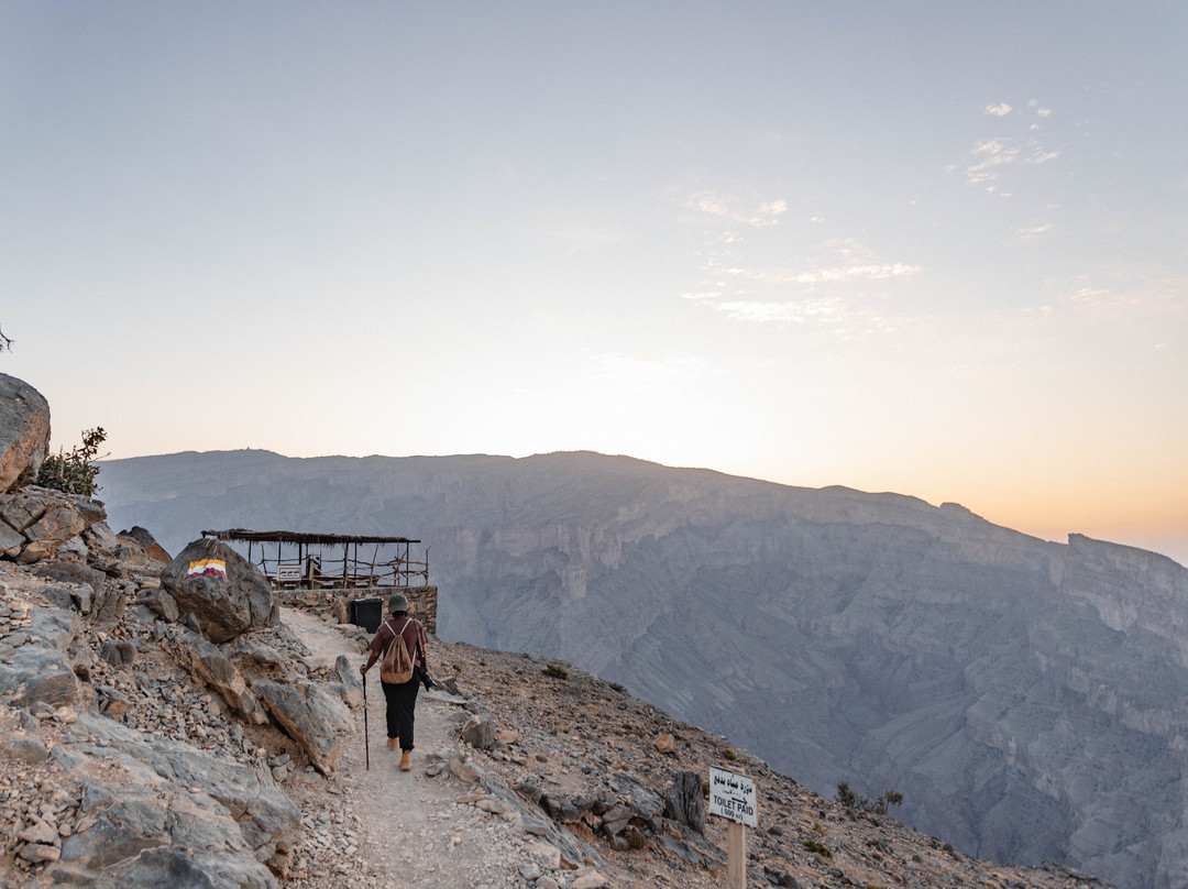 W6 - Balcony Walk Hike