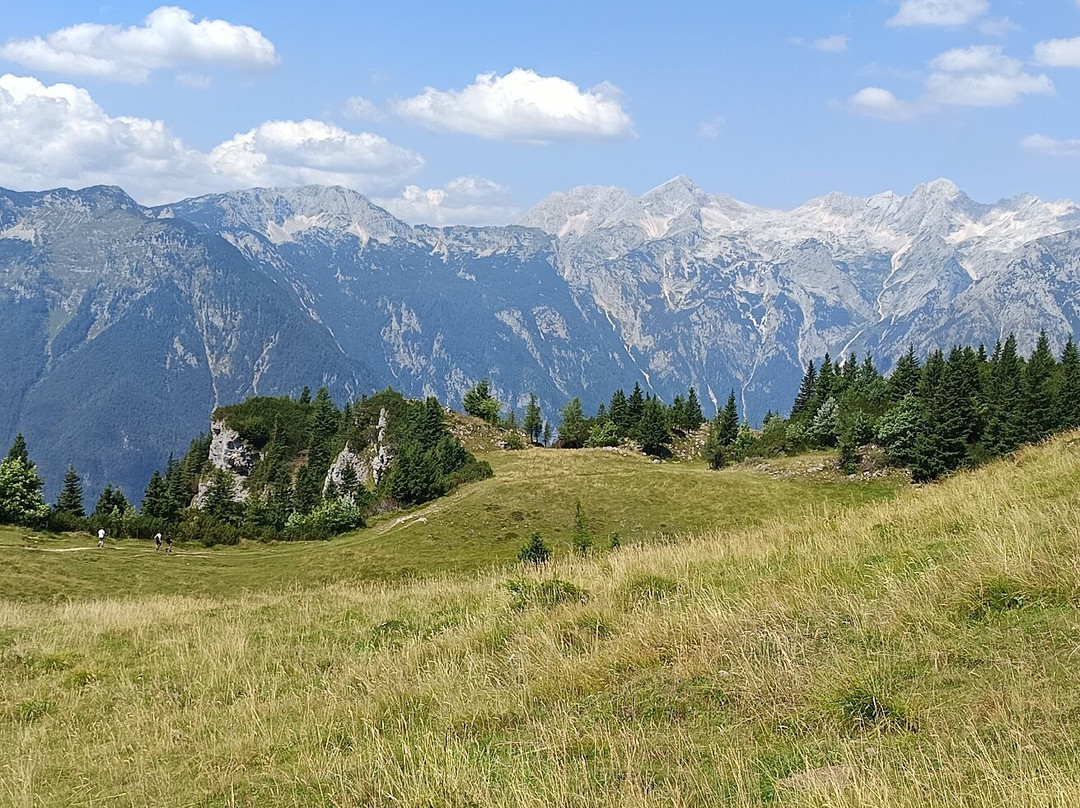 Kraljev Hrib Guesthouse主图