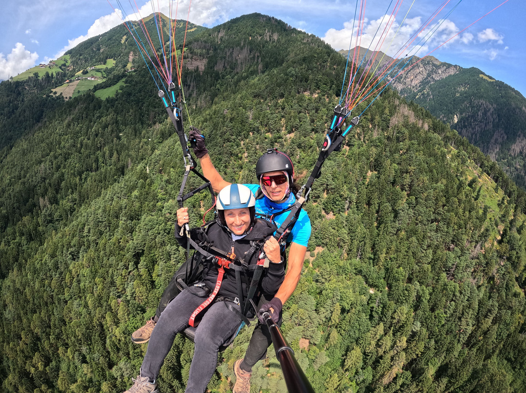 TirolFly Tandem Paragliding-蒂罗洛必去景点