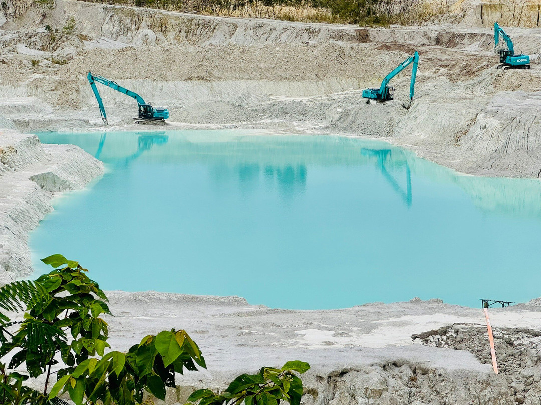 Kaolin Lake-勿里洞岛必去景点