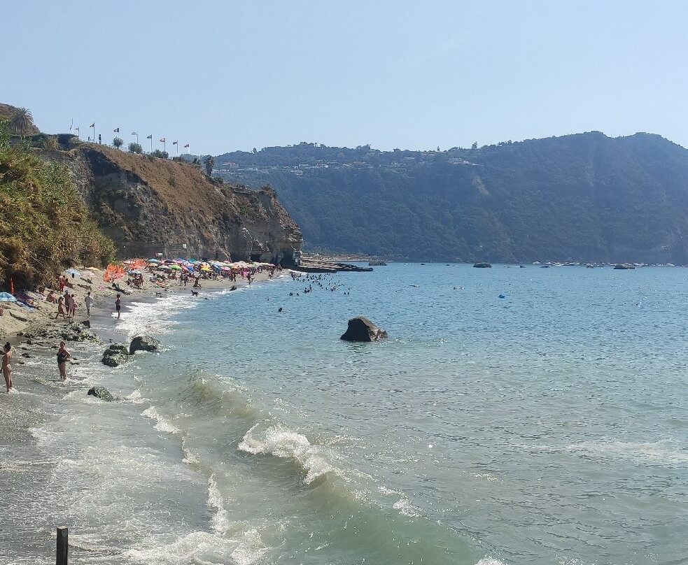 Spiaggia di Cava dell'Isola-福里奥必去景点
