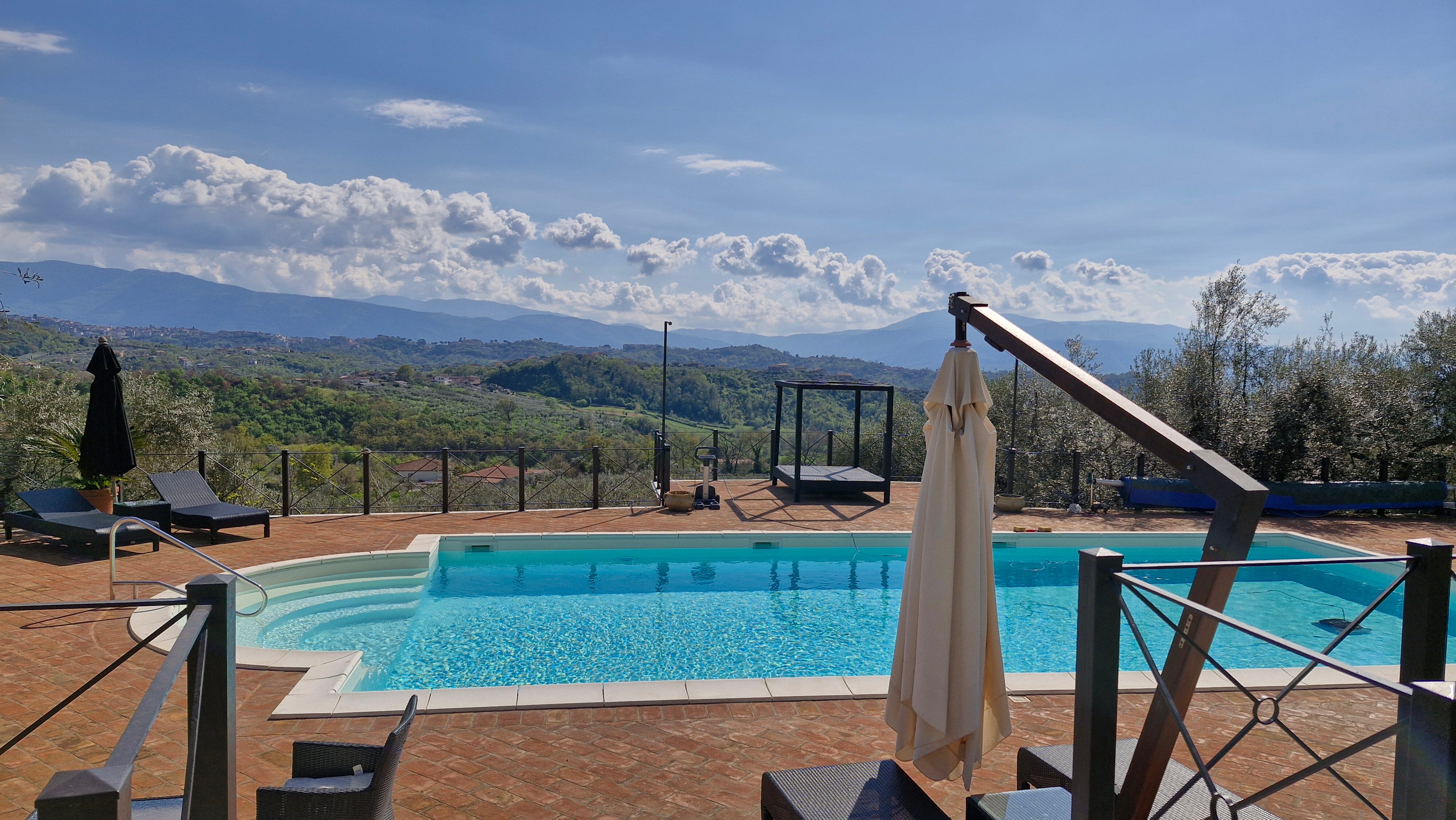 Casale San Pietro-泳池