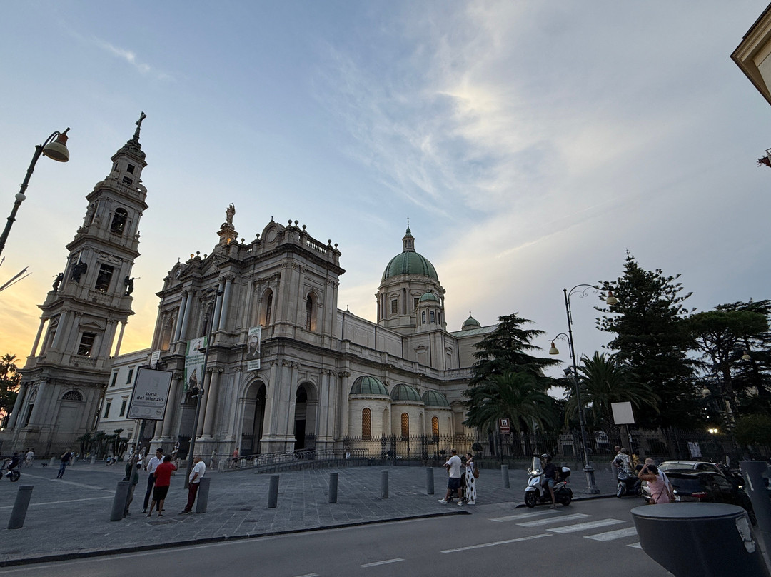 帕尔马酒店主图