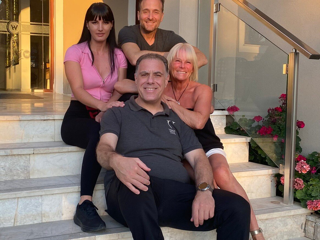 维纳斯酒店主图