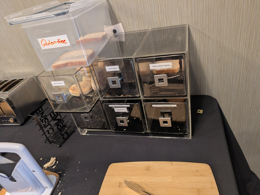 Waterfront Hotel Downtown Burlington主图