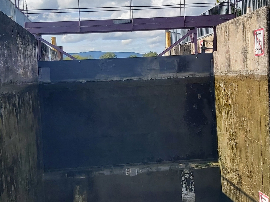 Bateau Canal-Chanaz必去景点