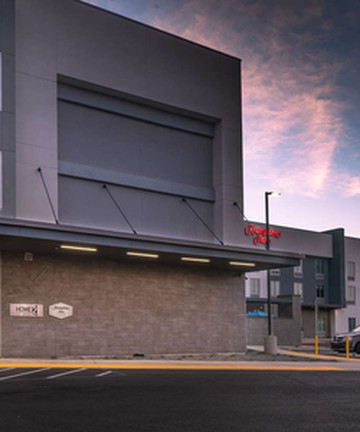 欢朋客栈里弗赛德马奇空军基地酒店图片