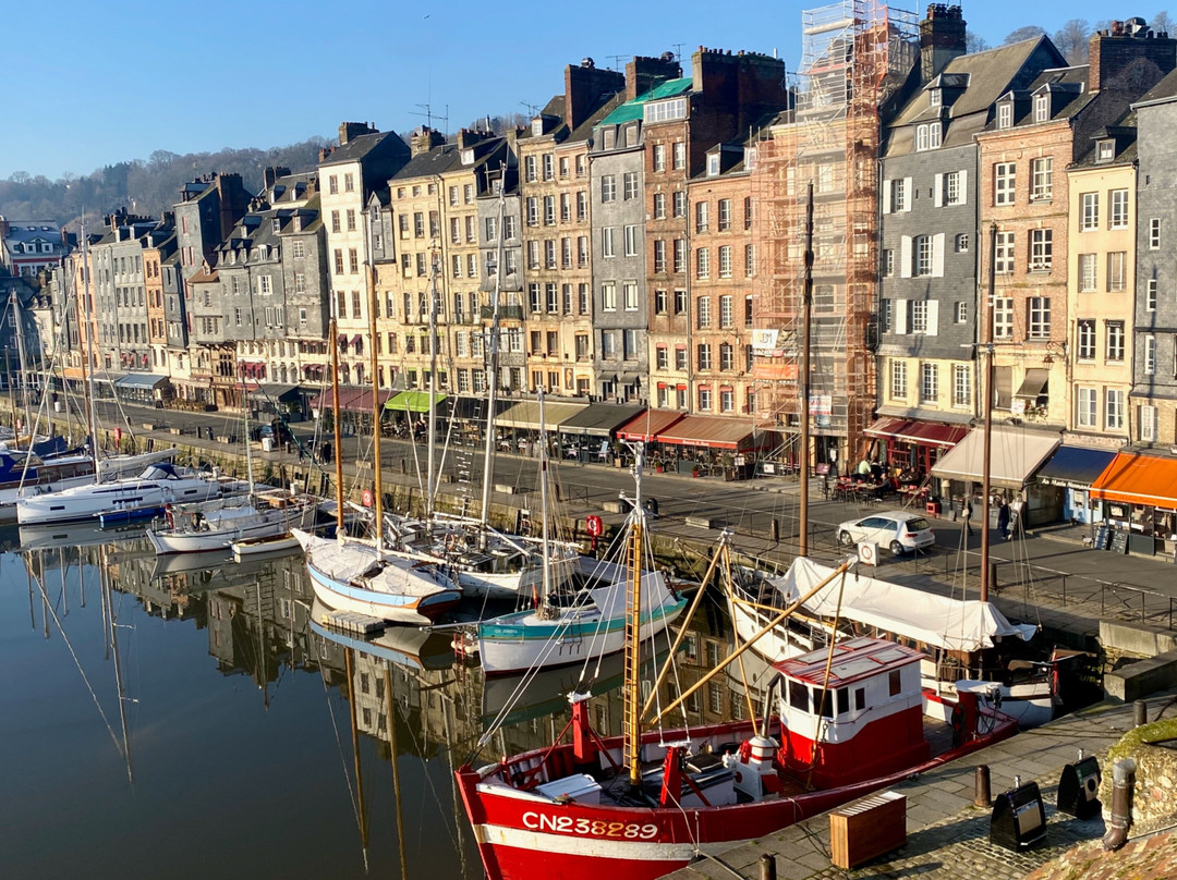 Clewel Travel Multi-day Experiences in France and Europe-塞纳河畔阿涅勒必去景点