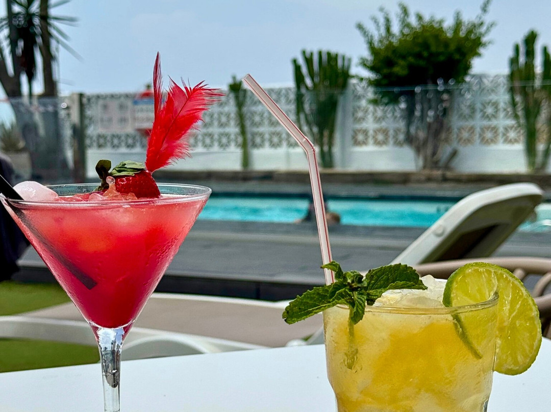 Hotel Santa Rosa主图