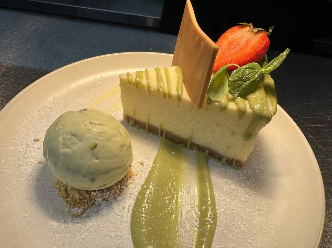 The Railway Inn主图