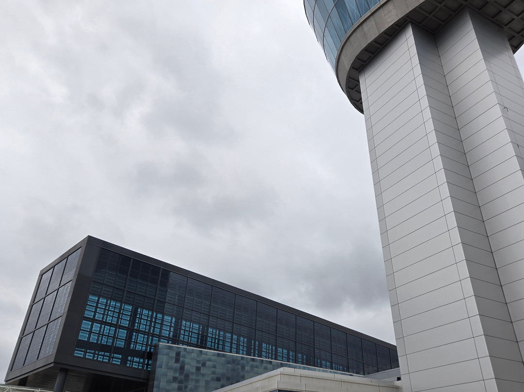 Steven F Udvar-Hazy Center-尚蒂利必去景点