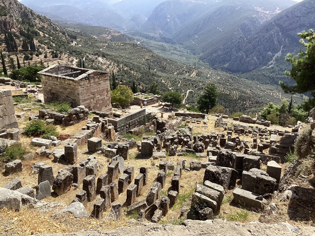Temple of Apollo-德尔斐必去景点