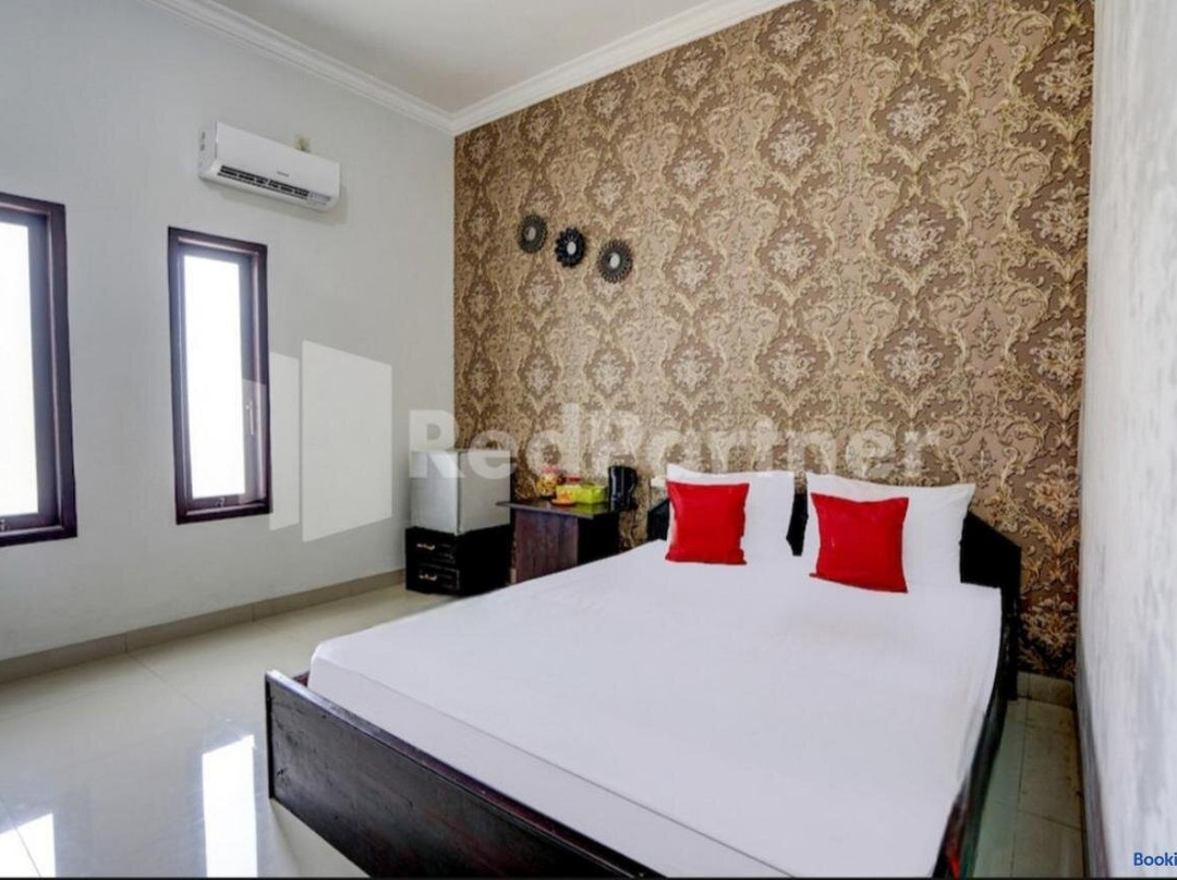 Hotel Miranda Bawean Mitra Reddoorz
