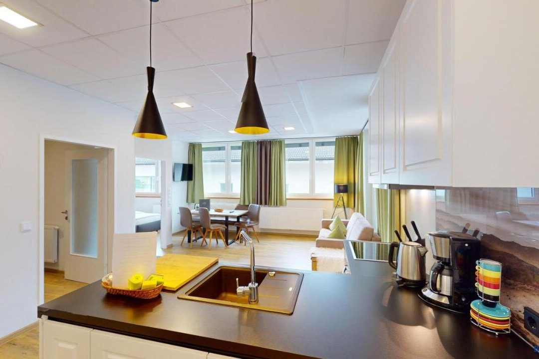 Chalet West