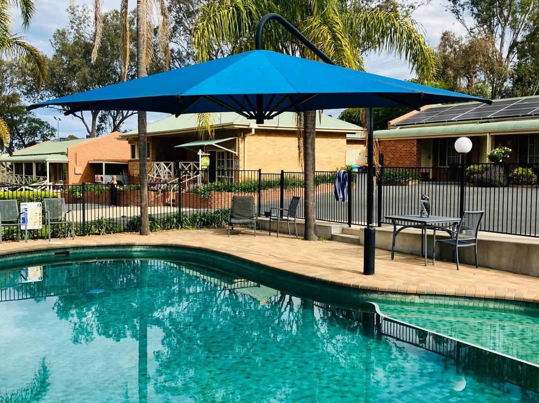 Commercial Golf Resort Motel主图