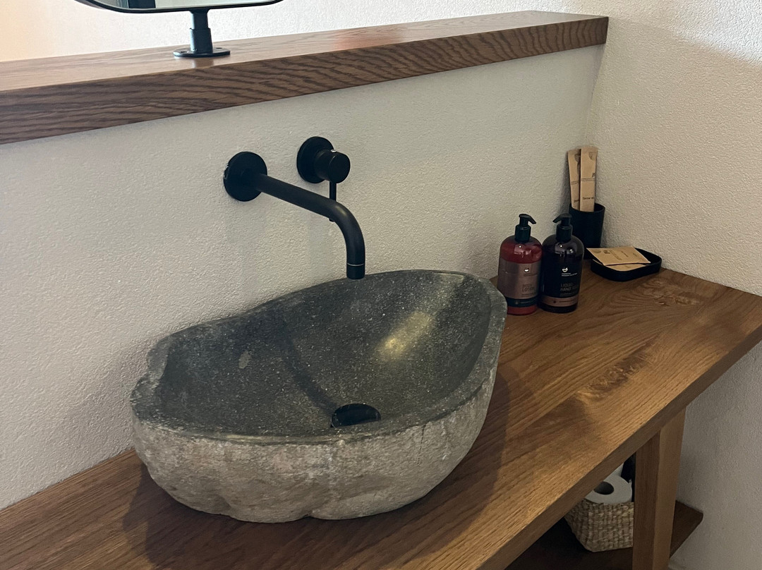 Kymani Boutique Hotel & Suites主图