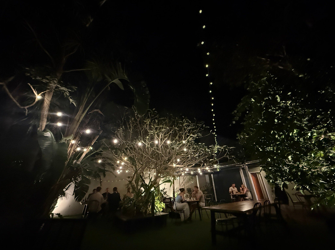 Lela's