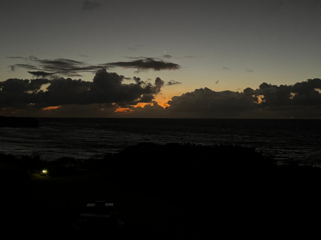波伊普湾高尔夫球场-可洛亚必去景点