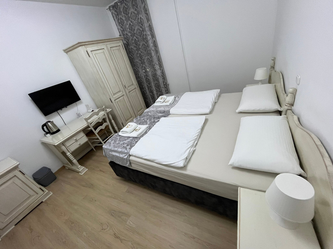 Ginsheim-Gustavsburg酒店住宿-Astheimer Schlösschen