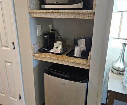 哥伦布北拉昆塔温德姆套房酒店主图