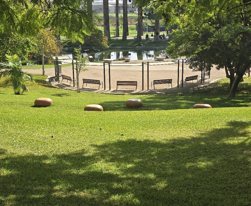 Parque De Los Pueblos de América-莫特里尔必去景点