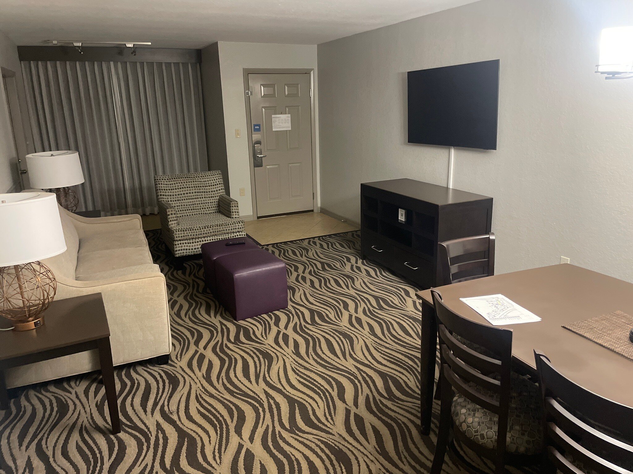 百汇国际酒店-官方