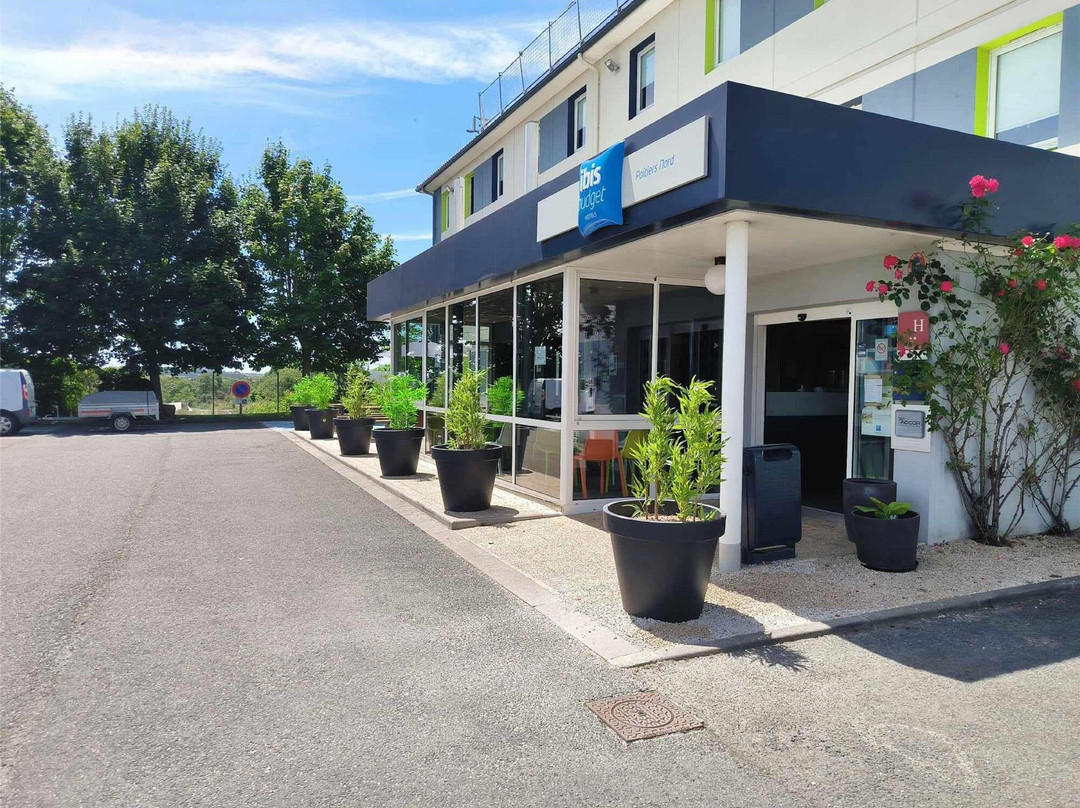 Montamise酒店住宿-宜必思快捷普瓦捷北部未来影视城酒店