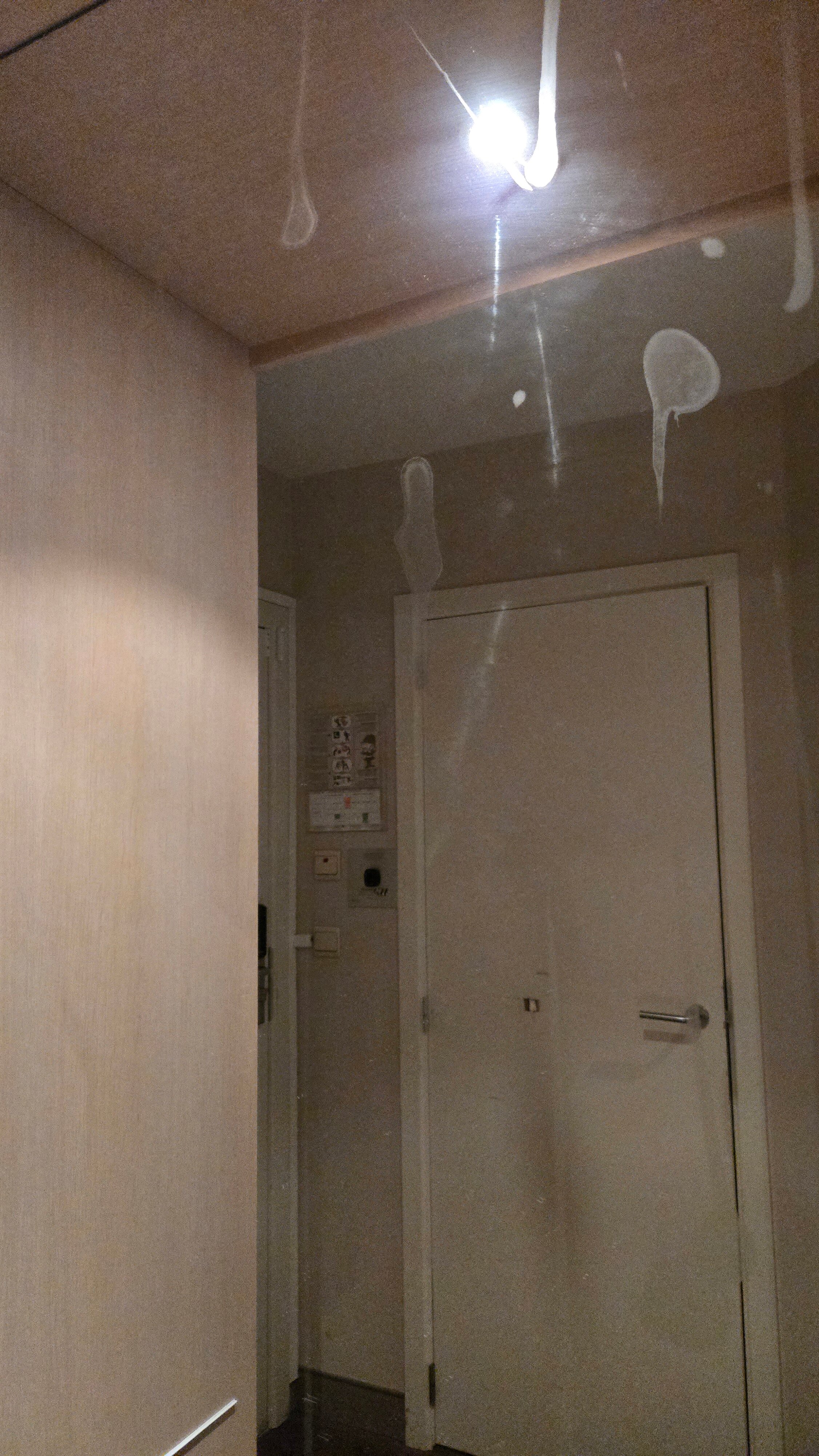 阿扎尔特酒店-官方