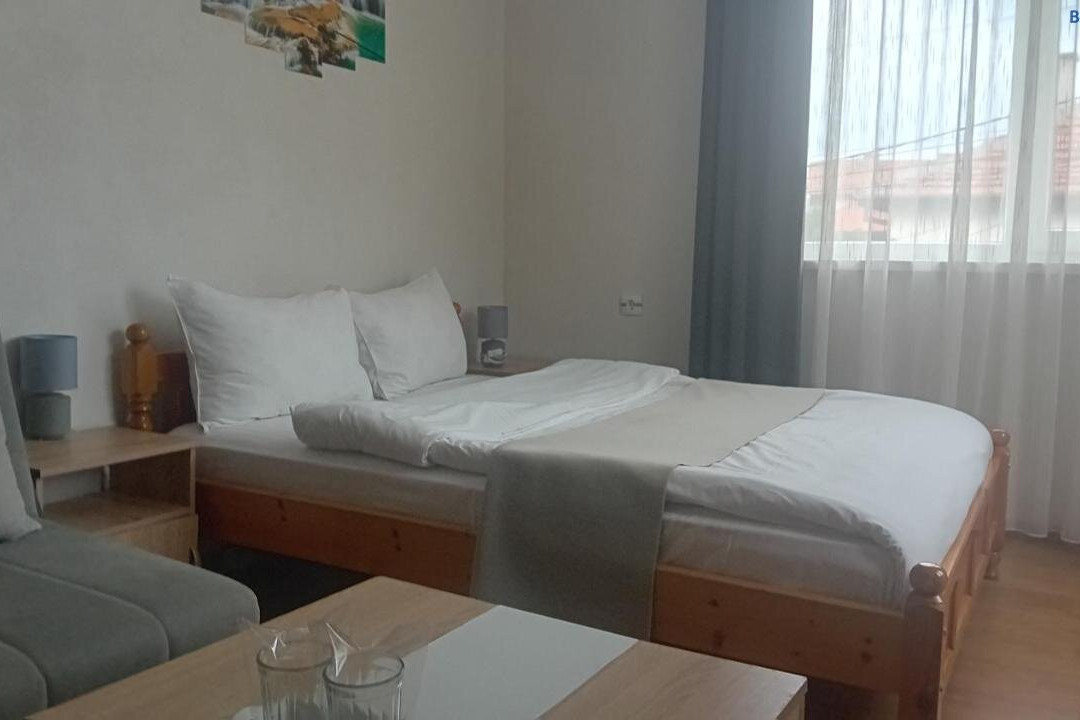 Kushta Za Gosti Kemo主图