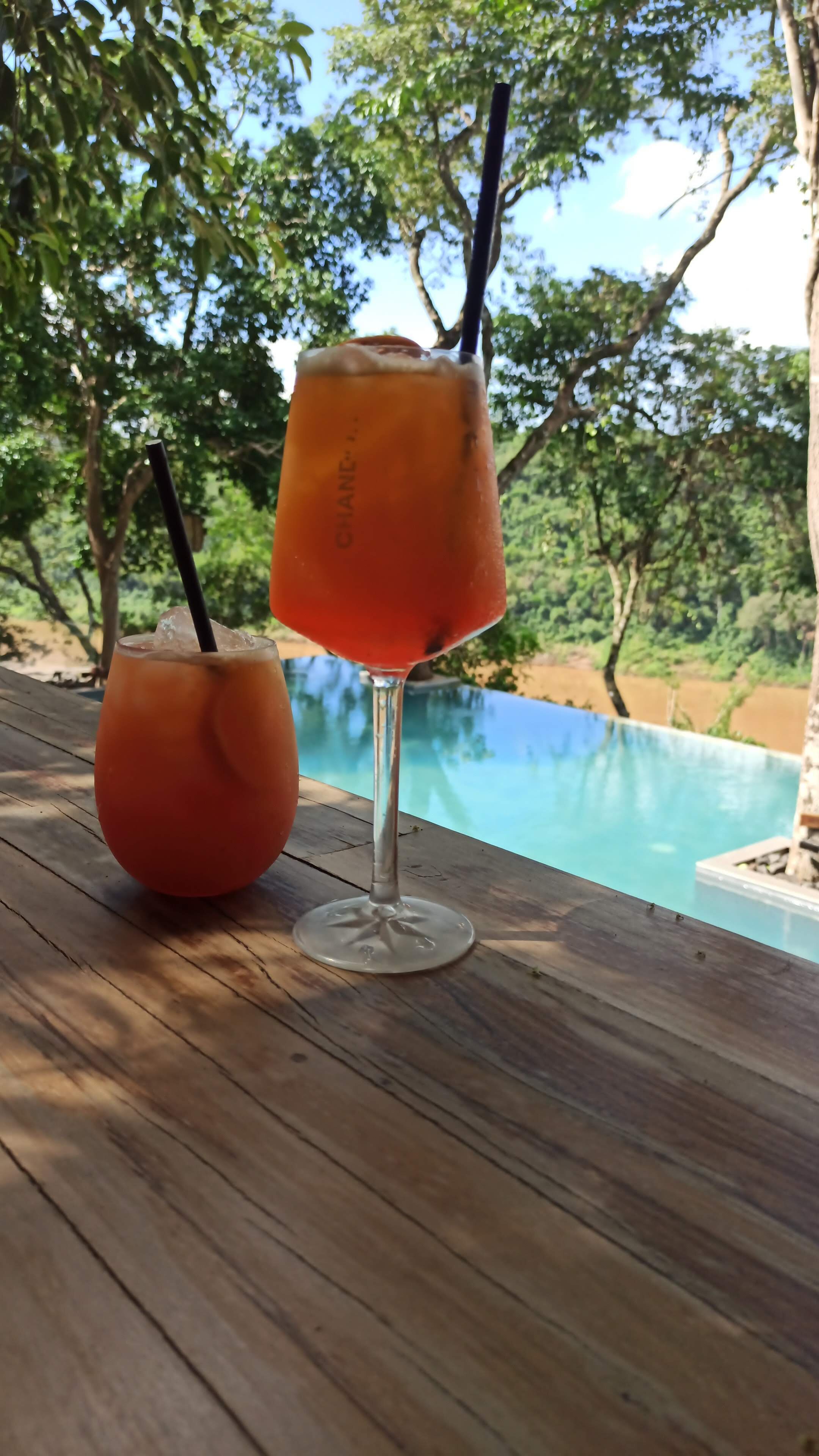 伊瓜苏套房酒店-泳池