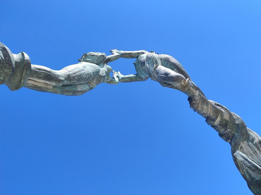 Parque Los Fundadores-普拉亚德尔卡曼必去景点