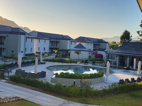 Pearl Valley Hotel主图