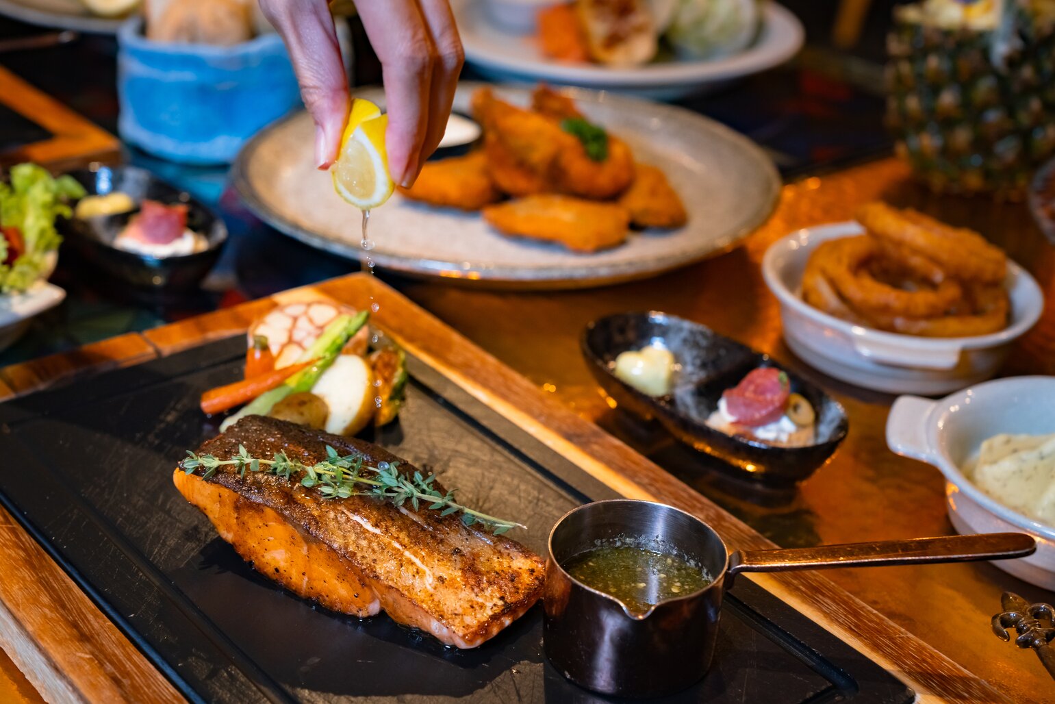 Hotel Indigo Phuket Patong by IHG-餐饮