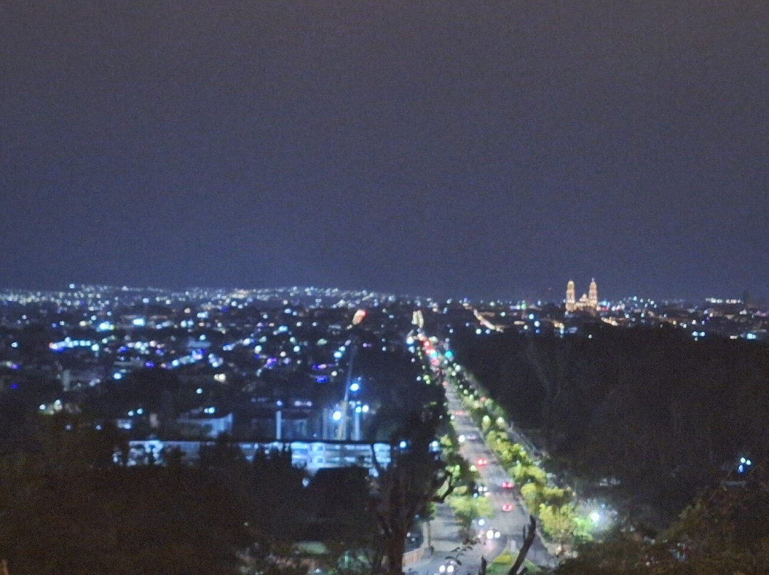 圣何塞别墅套房酒店主图