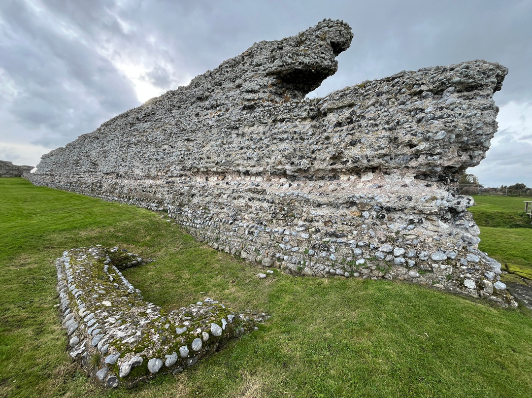 Richborough Roman Fort and Amphitheatre-桑威治必去景点