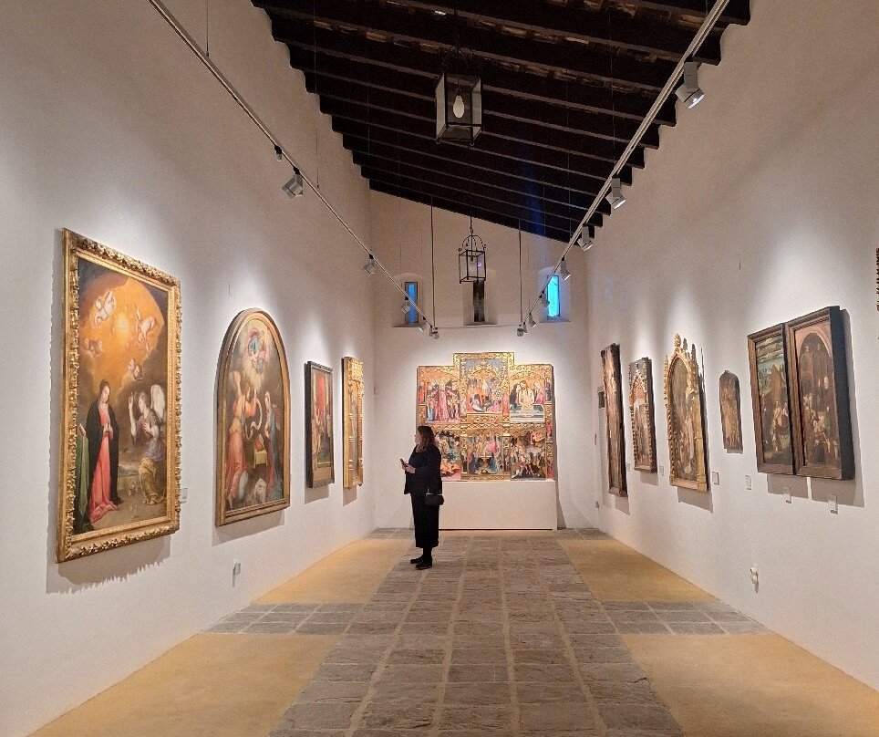 Bodegas Tradicion-赫雷斯德拉弗隆特拉必去景点