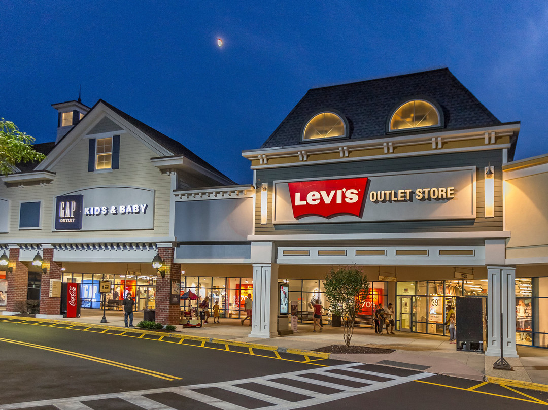 唐格奥特莱斯购物中心 