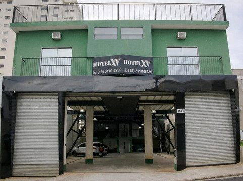 Hotel XV