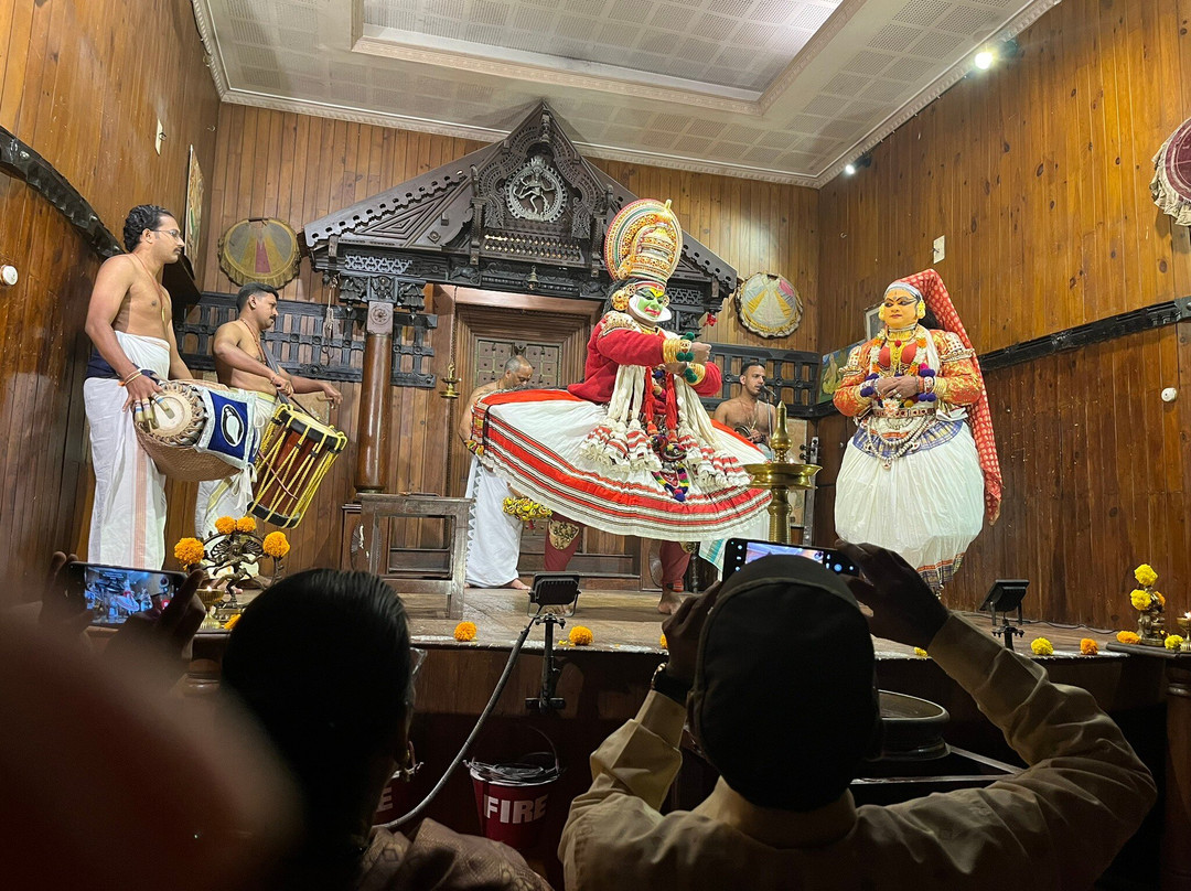 Great K V Kathakali Center-柯钦必去景点