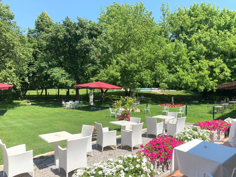 卢比斯别墅酒店主图