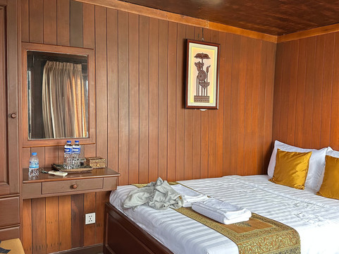 Neang Neakii Cruises-金边必去景点