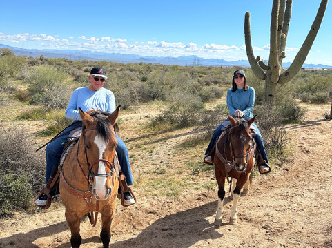 Cave Creek Outfitters-斯科茨代尔必去景点