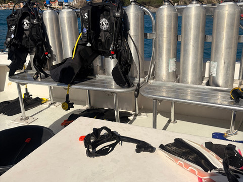 Friendly Island Divers-Pointe Blanche必去景点