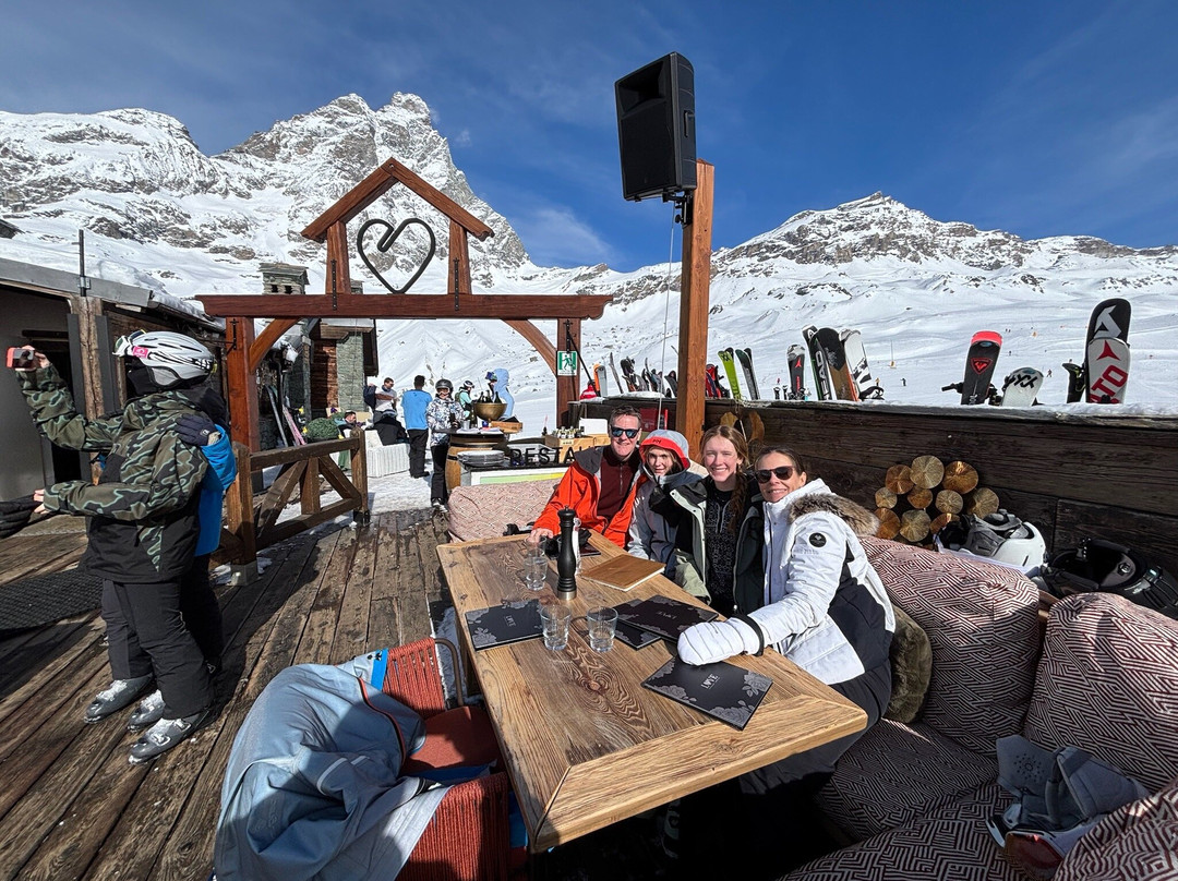 Summit Ski & Snowboard School-策马特必去景点