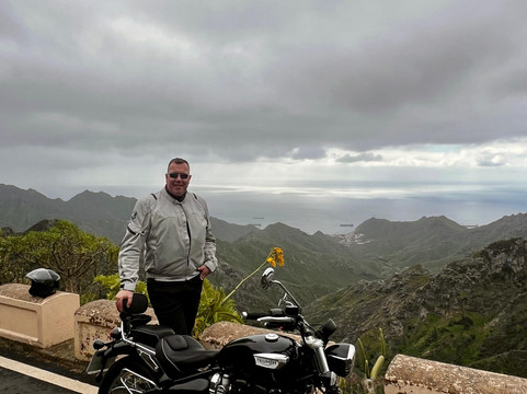 Tenerife on Triumph-阿罗纳必去景点