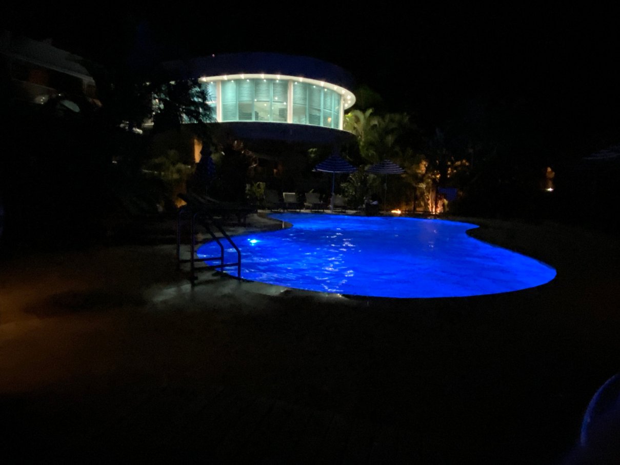 拜伦大人酒店-泳池